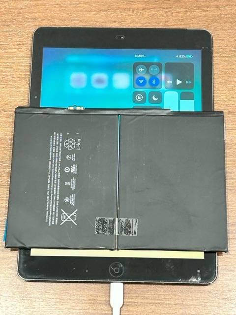 iPad Airのバッテリー交換修理で大阪府大阪市北区茶屋町付近からのご来店
