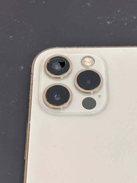 iPhone12Pro カメラレンズ交換修理